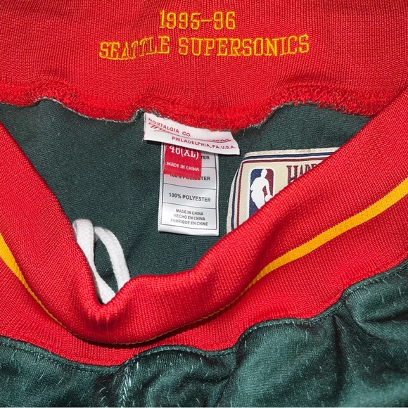 NEW AUTHENTIC Mitchell & Ness x NBA Hardwood Classics Shorts Seattle SuperSonics - Picture 4 of 5